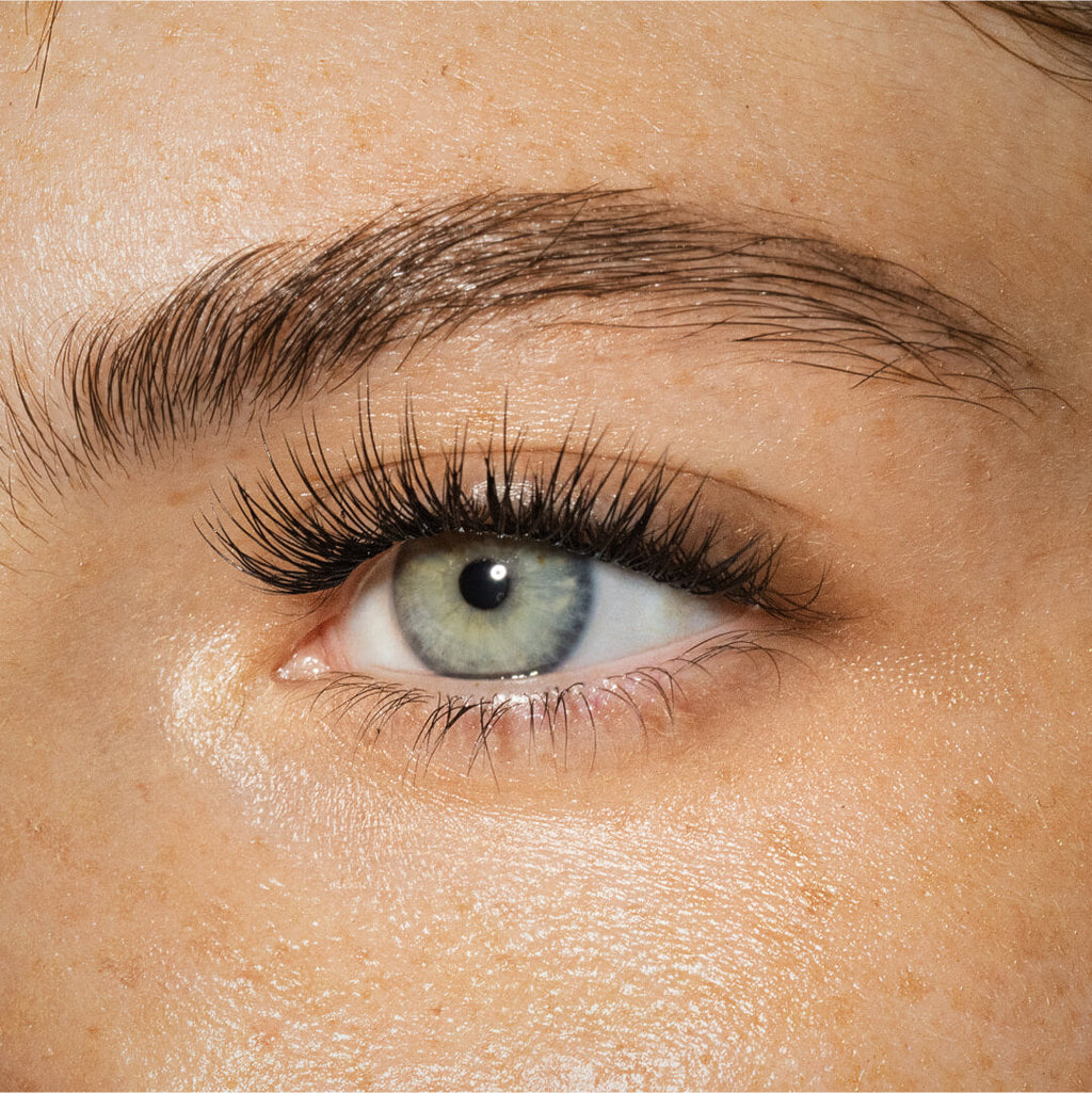 Rogue Gossamer® Lash Flat Spine